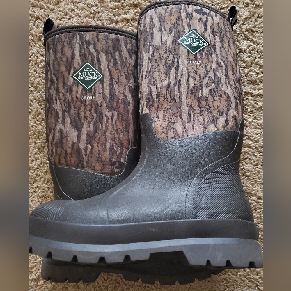 Muck Chore Boots, 7 mens